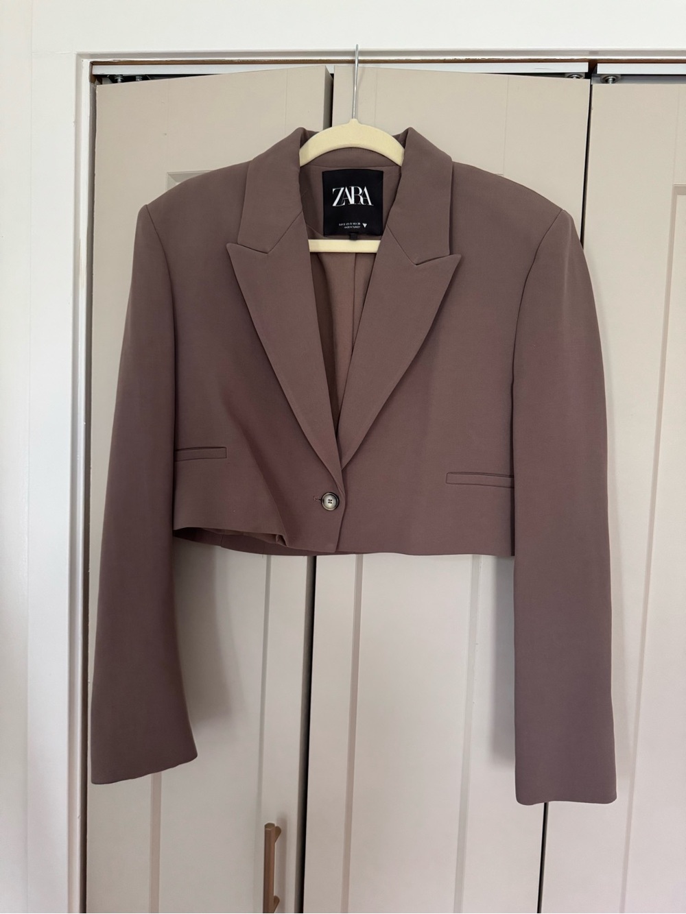 ZARA Cropped Blazer in Taupe Brown